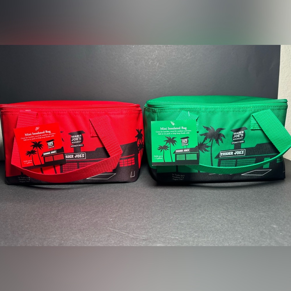 Trader Joe’s MINI Red & Green Insulated Cooler Tote Bag Set (Brand New)